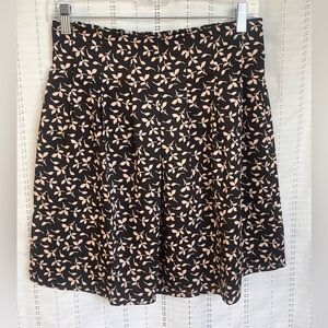 Loft Floral Black and Cream Women's Skirt NWT